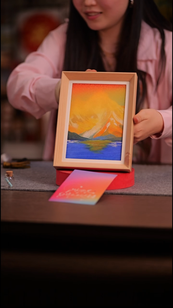 国画日照金山-8寸 流沙 手写