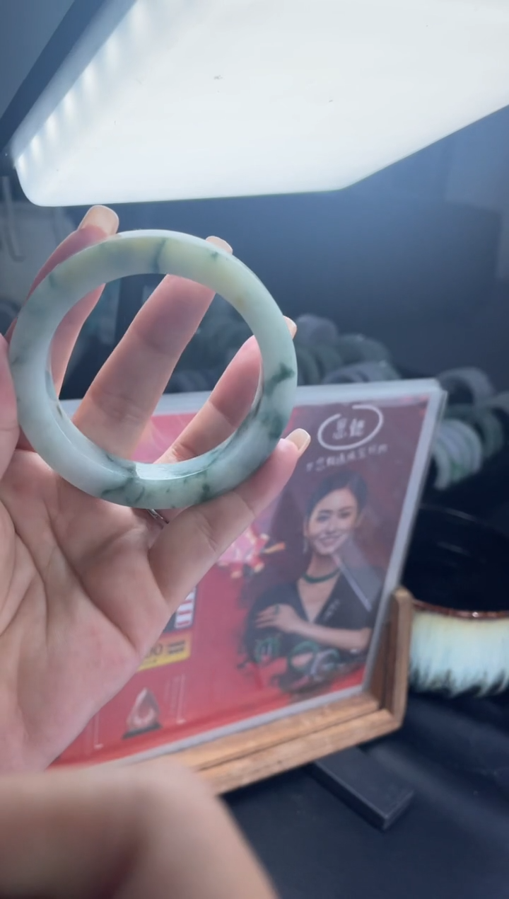 【闪购商品】定制翡翠手镯未镶嵌手镯DDQ/发一件