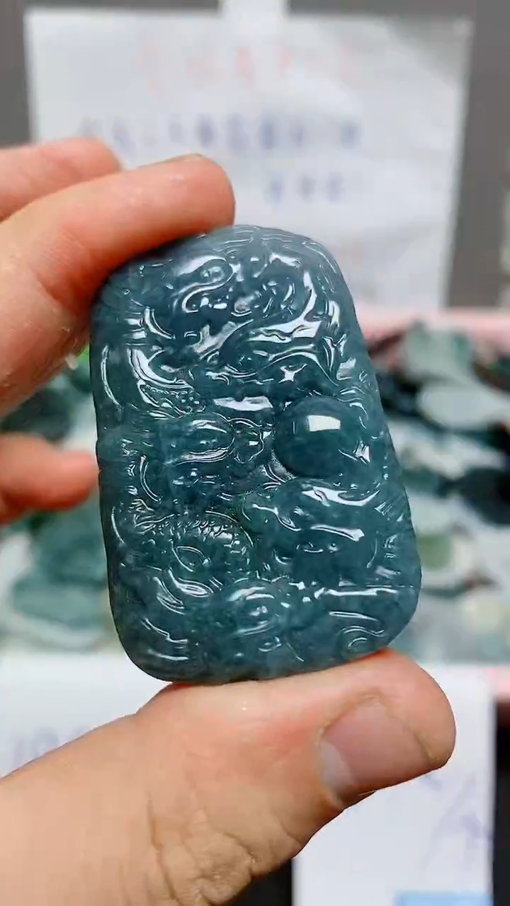 【闪购商品】翡翠颈饰未镶嵌天然翡翠A货