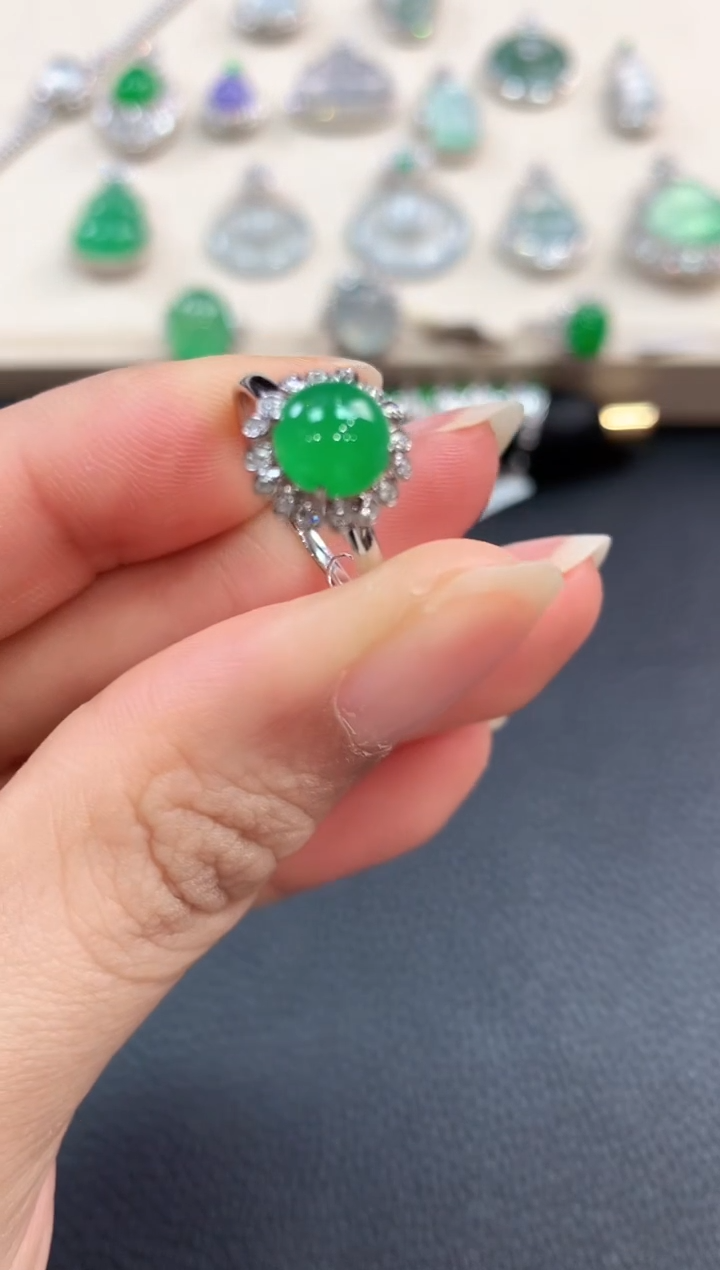 【闪购商品】翡翠戒指18K金镶嵌b32 多样性一件发货