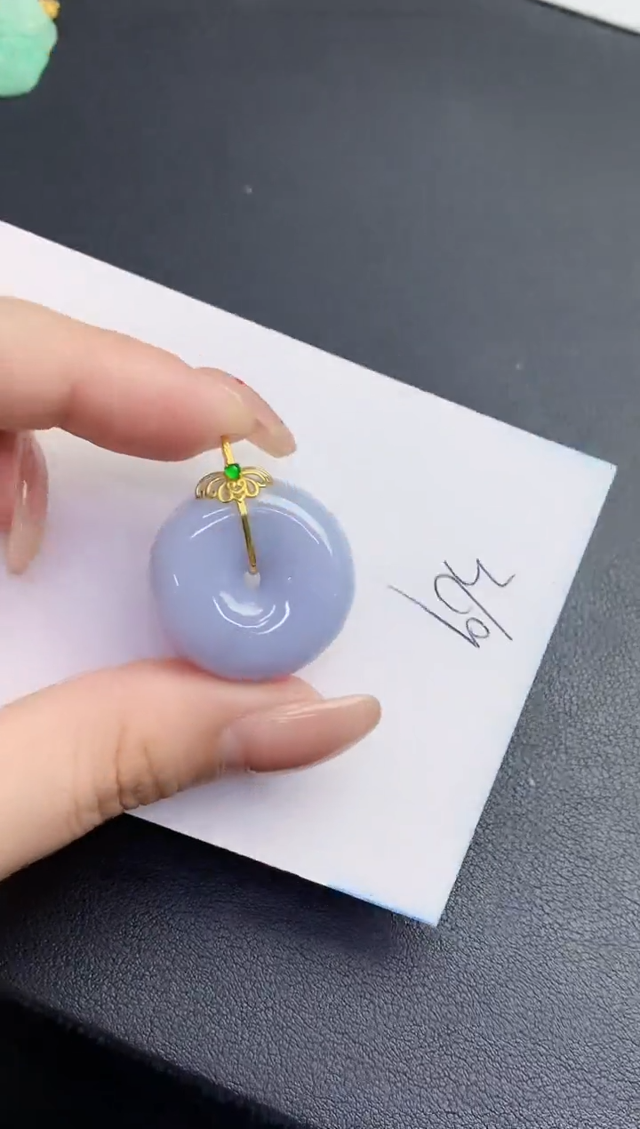 翡翠18K金镶嵌颈饰00000000000