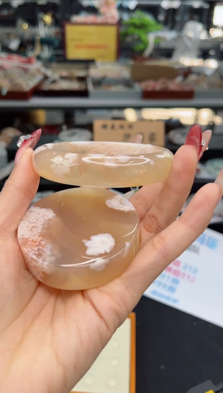 【闪购商品】石英质玉手串未镶嵌61圈口（赠品镯心）6248360