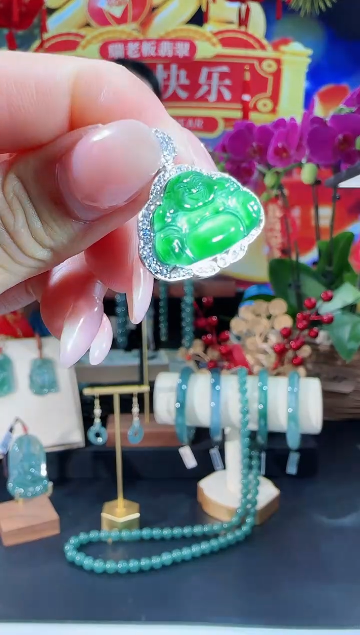【闪购商品】翡翠吊坠(不含链)合金佛公多样性发一