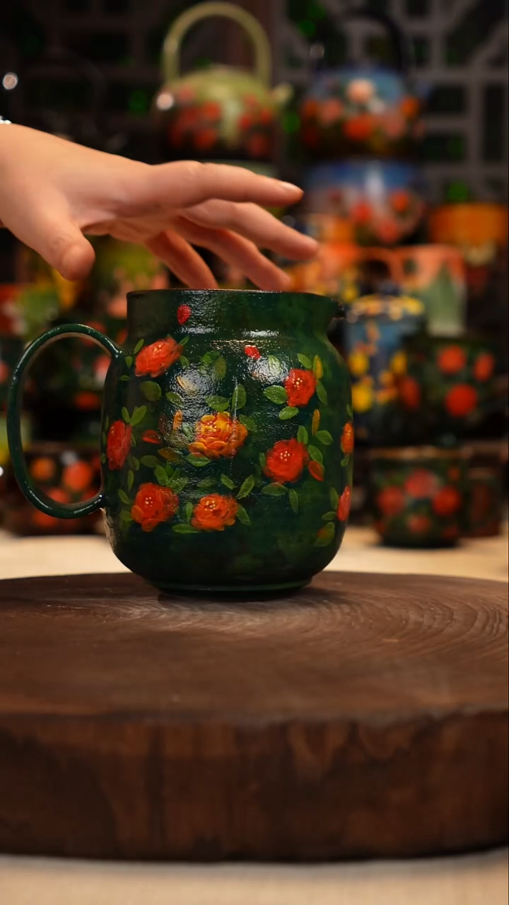 油画 釉下彩  壶