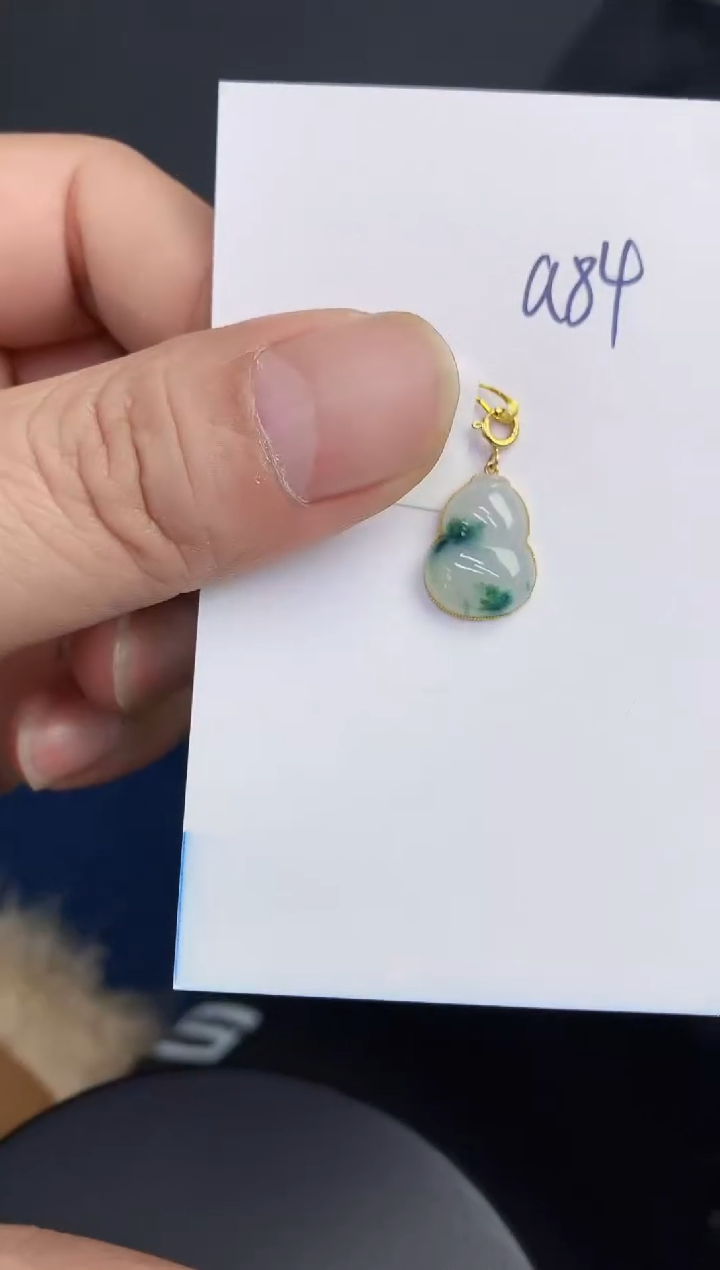 【闪购商品】翡翠颈饰18K金镶嵌0000000000