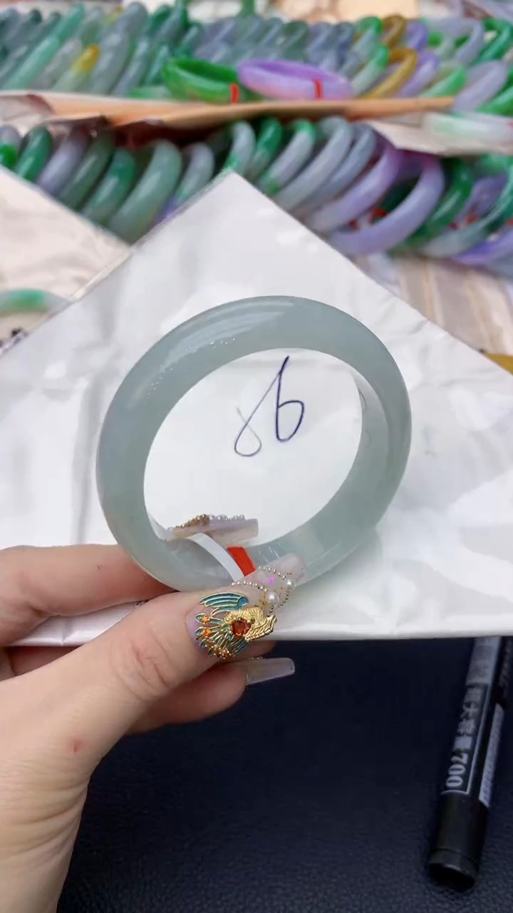 【闪购商品】翡翠手镯未镶嵌0246593088