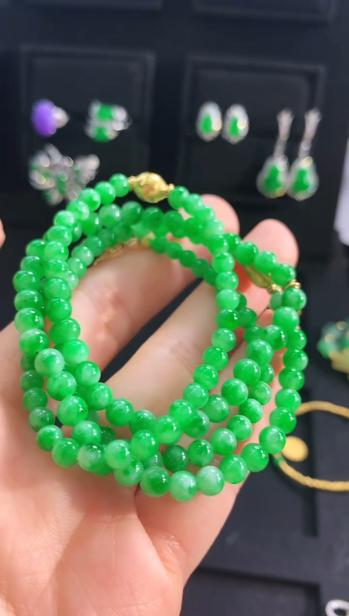 【闪购商品】翡翠颈饰18K金镶嵌珠串