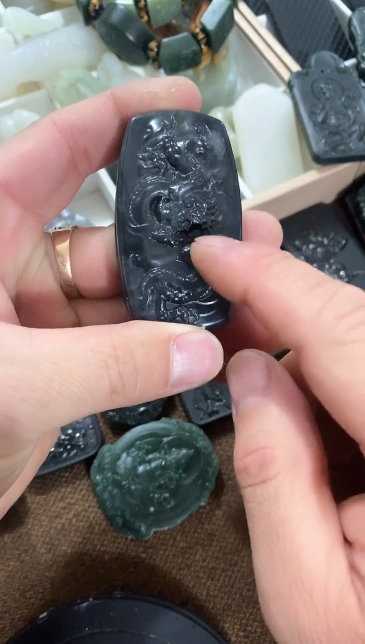 【闪购商品】和田玉吊坠(不含链)未镶嵌皮带扣 青花