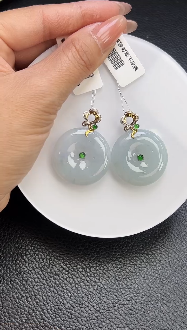 【闪购商品】翡翠颈饰18K金镶嵌YM972-23 平安扣多样性发一