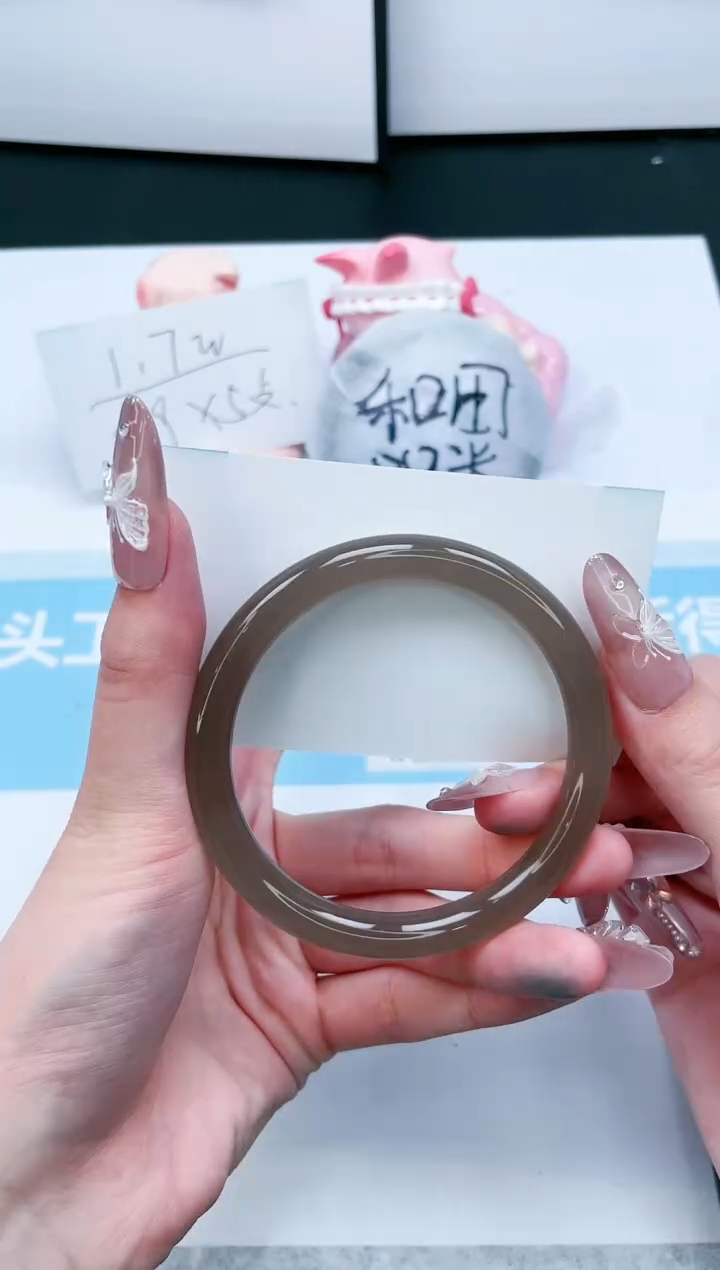 【闪购商品】石英质玉手镯未镶嵌232-59.9