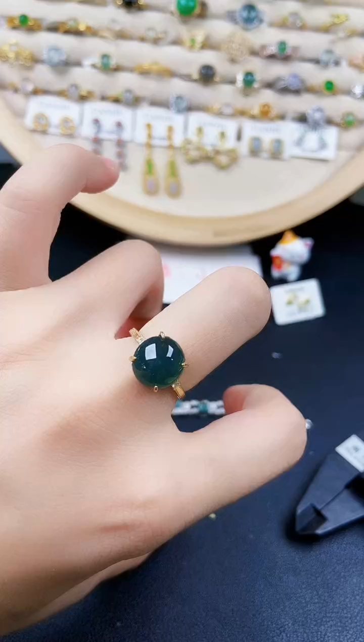 翡翠戒指银S925镶嵌646464