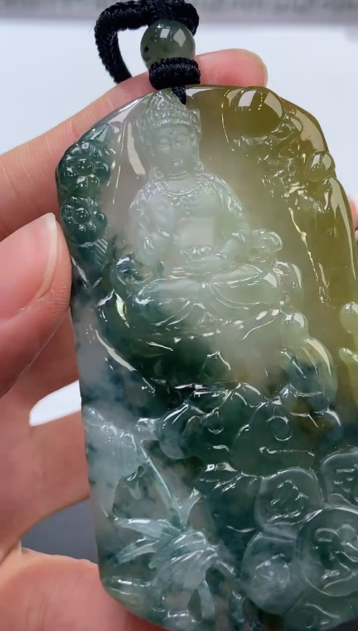 未镶嵌挂件翡翠371644    多人 