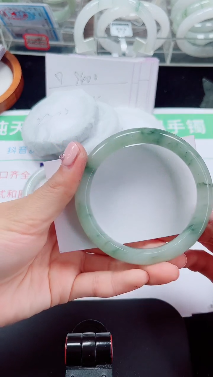 未镶嵌手镯石英质玉189-57/58