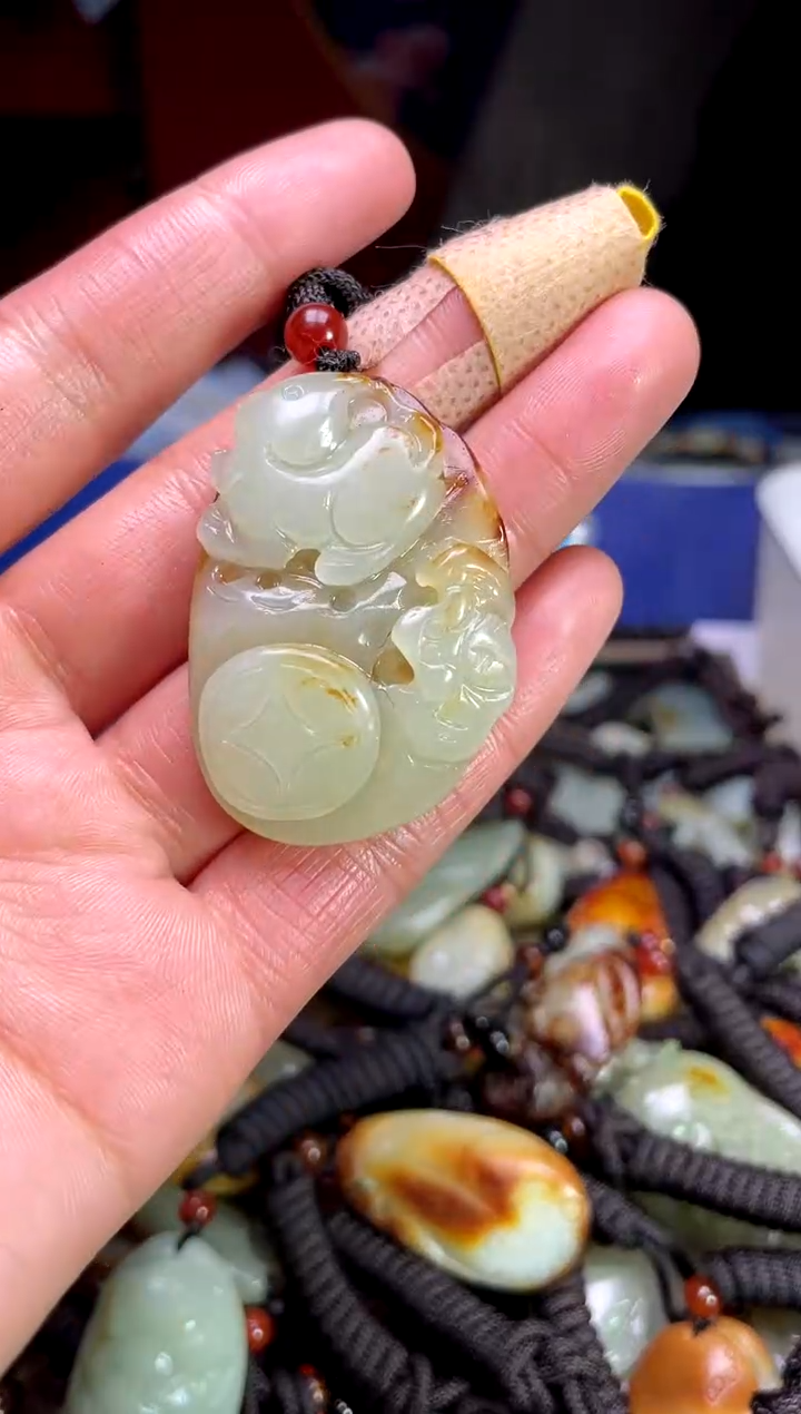 【闪购商品】和田玉颈饰未镶嵌1