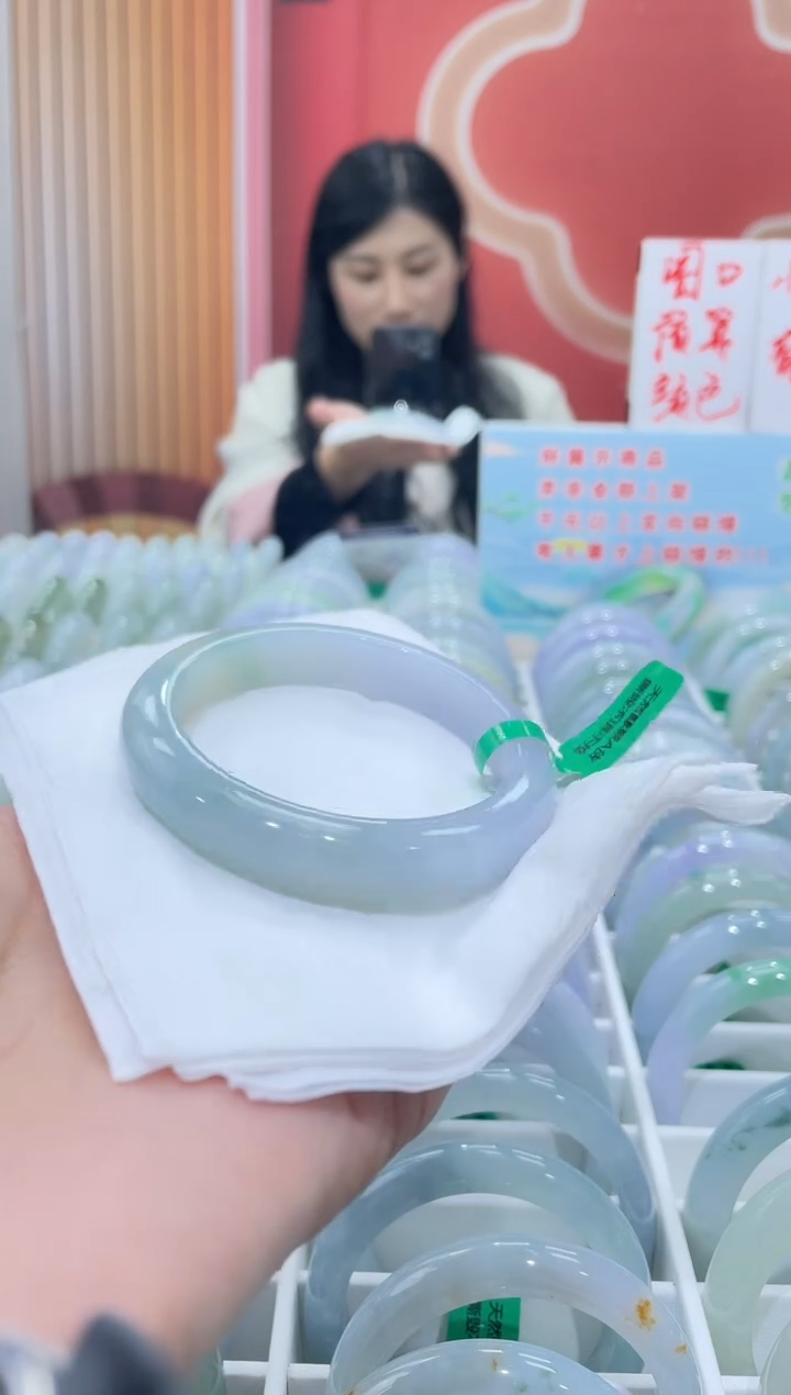 【闪购商品】翡翠手镯未镶嵌0000006362