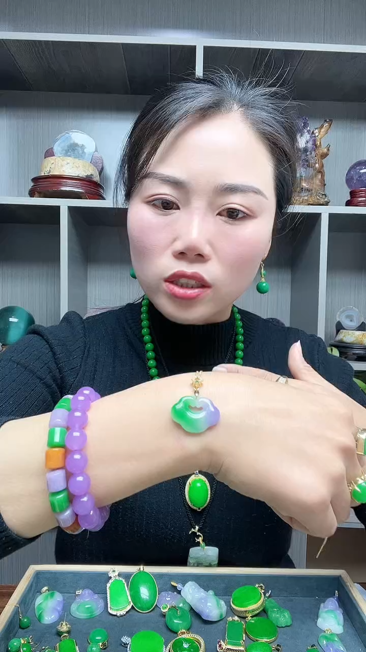 【闪购商品】翡翠项链14K金镶嵌吊坠