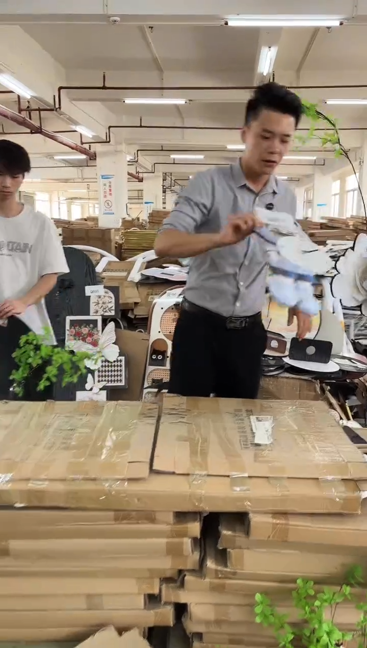 横款孤品微瑕朵朵闪购Q463