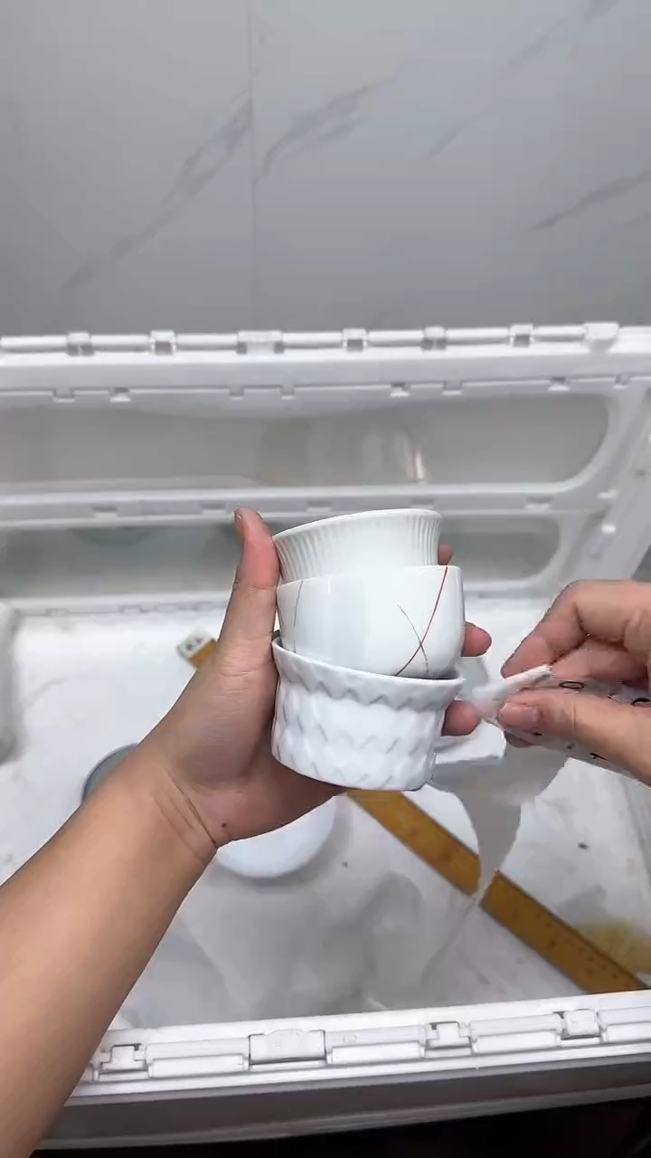 【闪购商品】063回流瓷器默认微瑕，18.8包邮