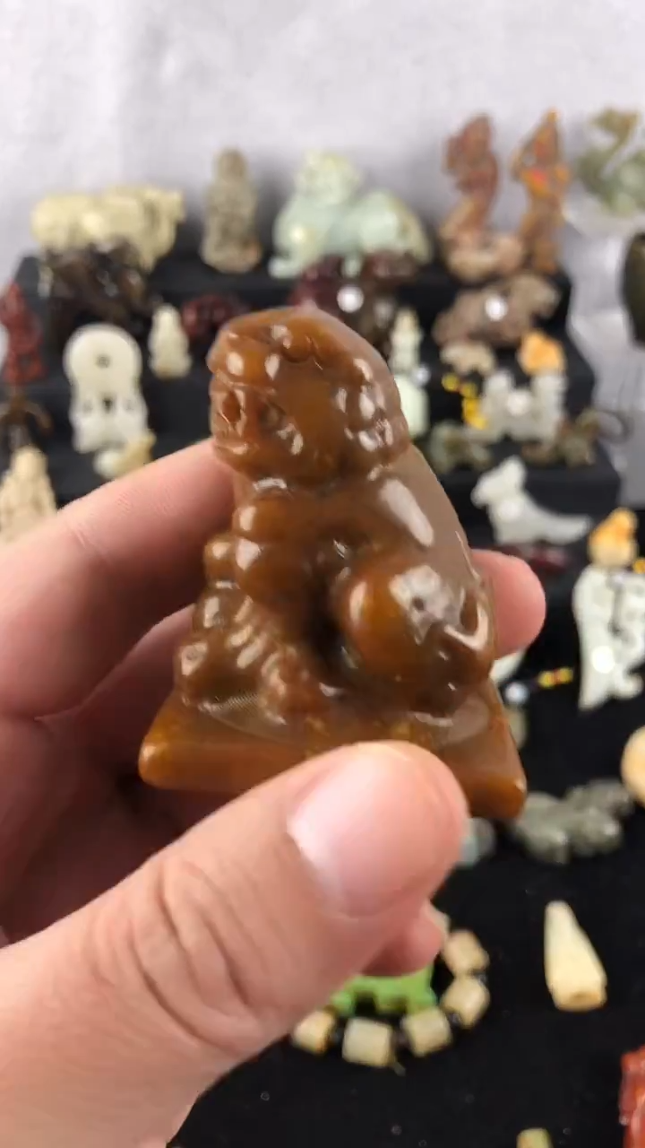 未镶嵌和田玉（糖玉）挂件1111