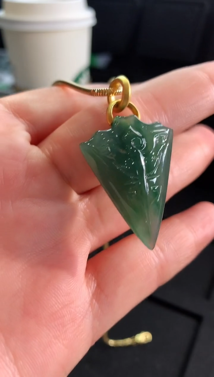【闪购商品】翡翠吊坠(不含链)18K金镶嵌吊坠