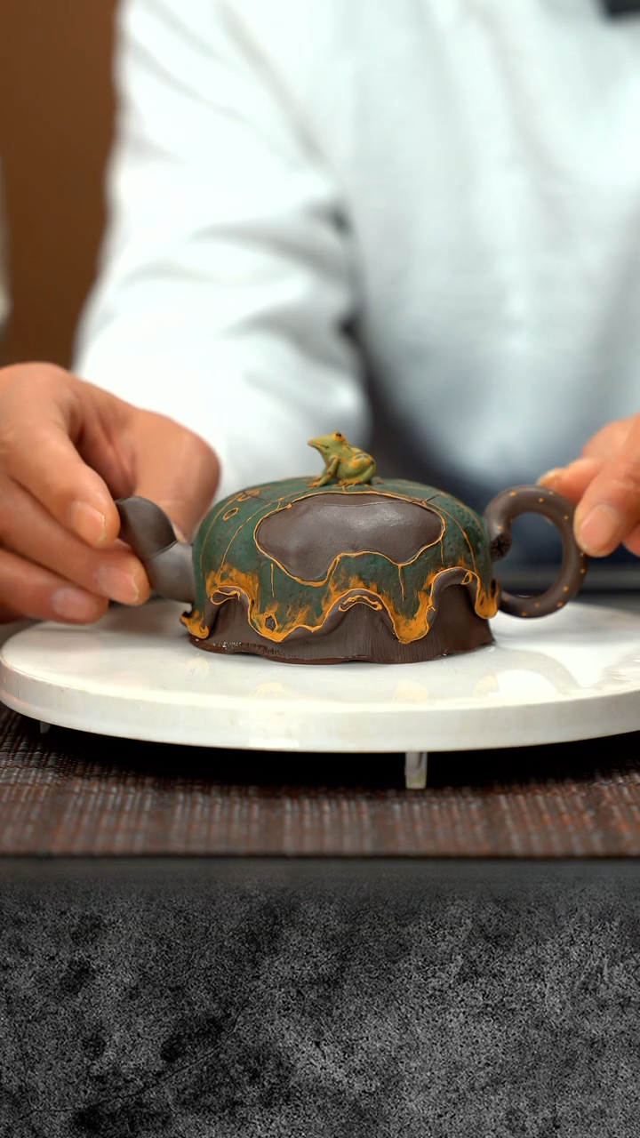 【闪购商品】紫砂茶壶青蛙莲子 YJJ