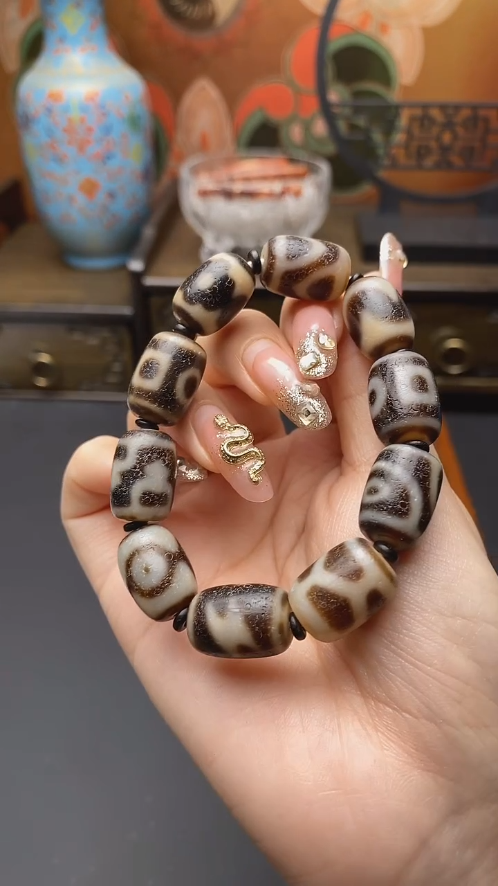 【闪购商品】玛瑙/玉髓手串未镶嵌多宝手串