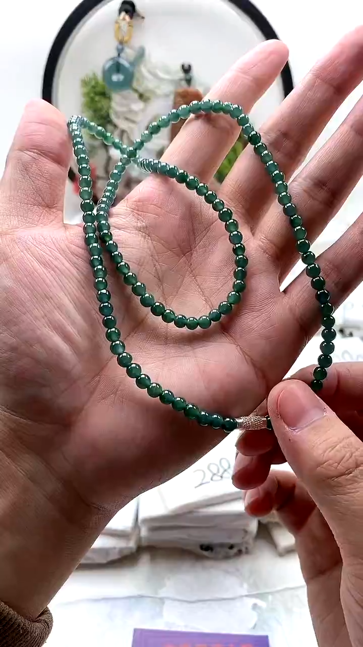 颈饰未镶嵌翡翠珠链