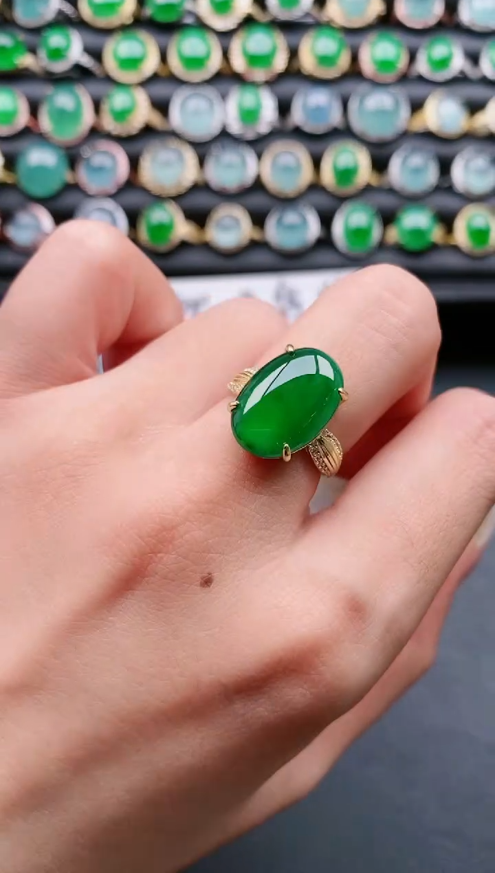 【闪购商品】翡翠戒指银S925镶嵌111111