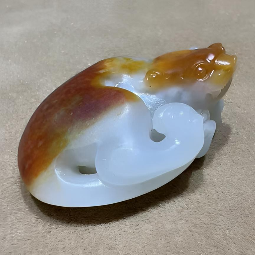 无品牌新疆和田玉精美龙龟把件，工艺精湛寓意美好