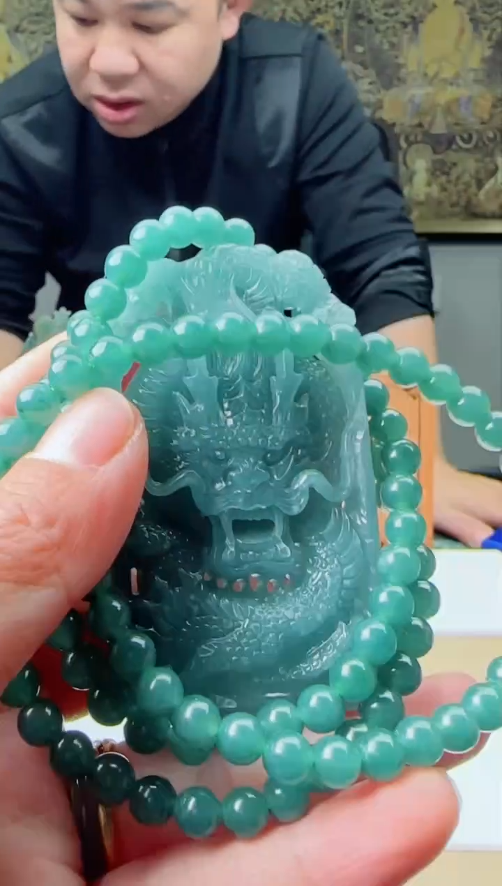 【闪购商品】翡翠颈饰未镶嵌多样性随机发其一