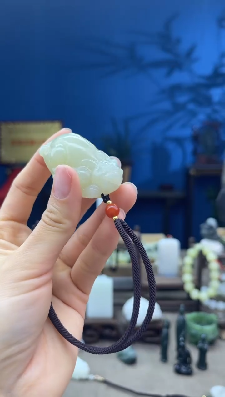 【闪购商品】和田玉颈饰未镶嵌1