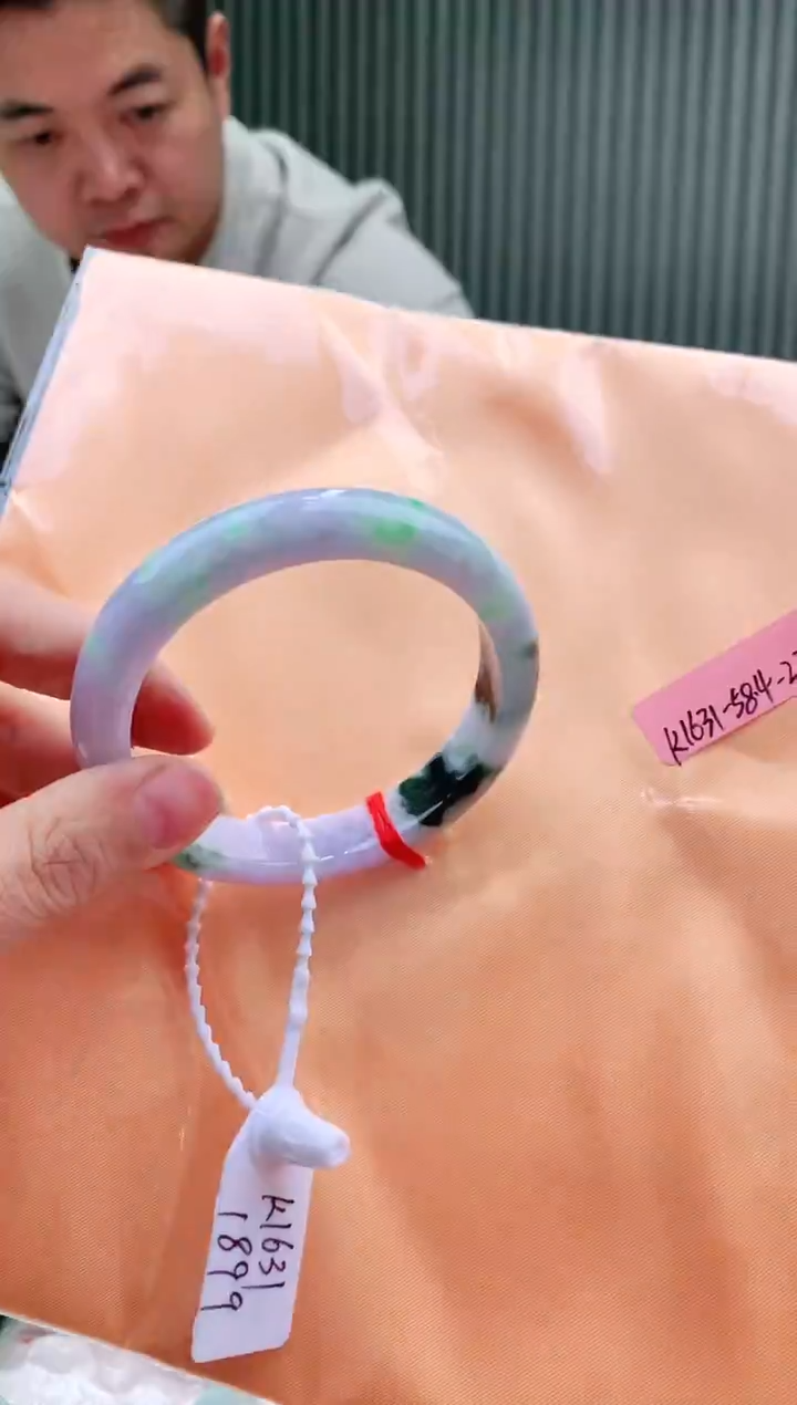 未镶嵌手镯翡翠58