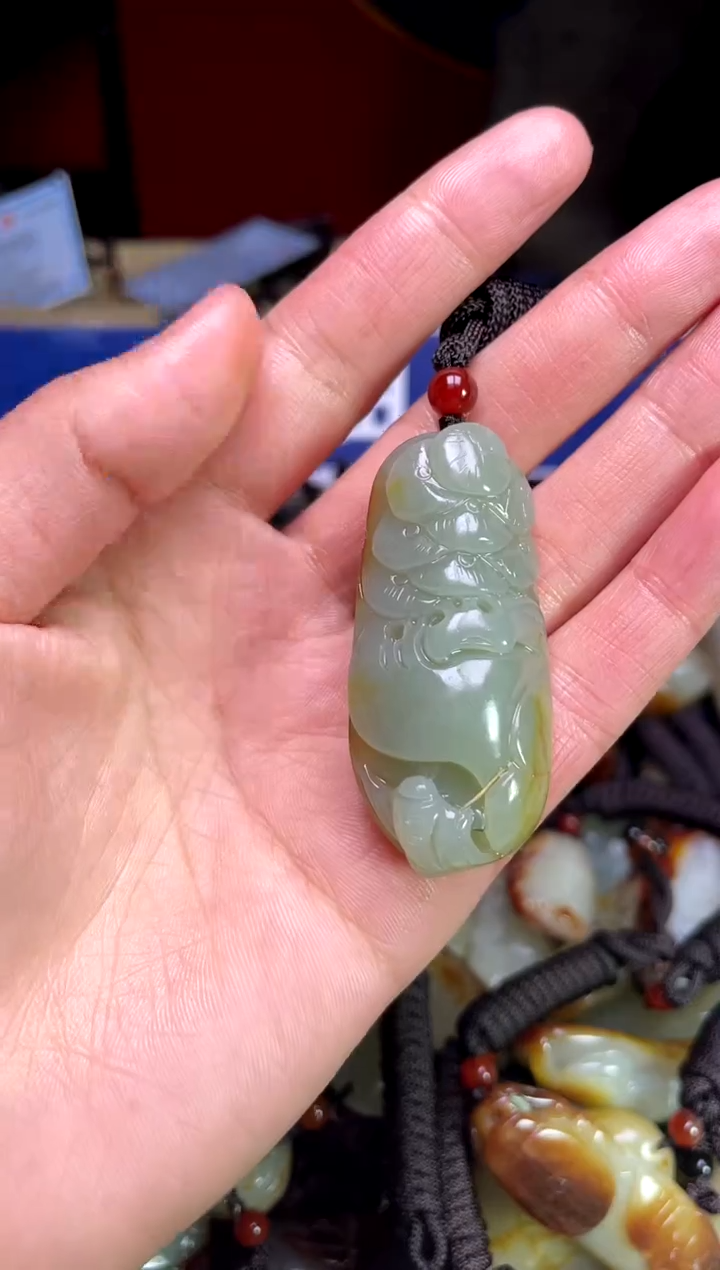 【闪购商品】和田玉颈饰未镶嵌3