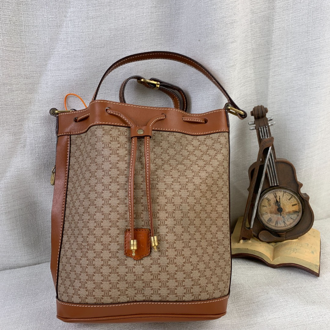 95新 Celine/思琳 凯旋门老花水桶包/JJ01923127/3127