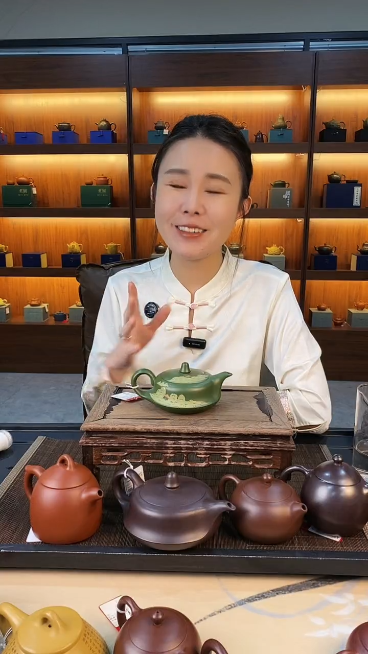 茶壶紫砂翡翠绿泥泥绘山水曲壶