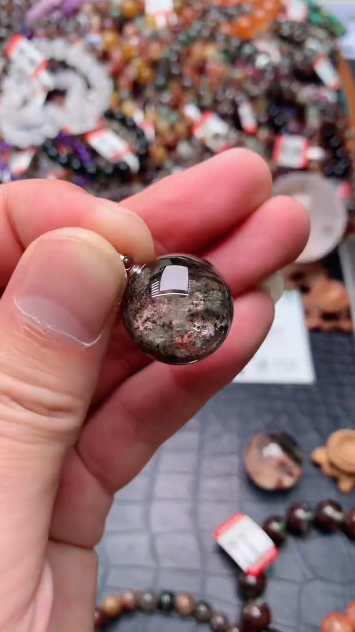 【闪购商品】水晶吊坠(赠链)合金35