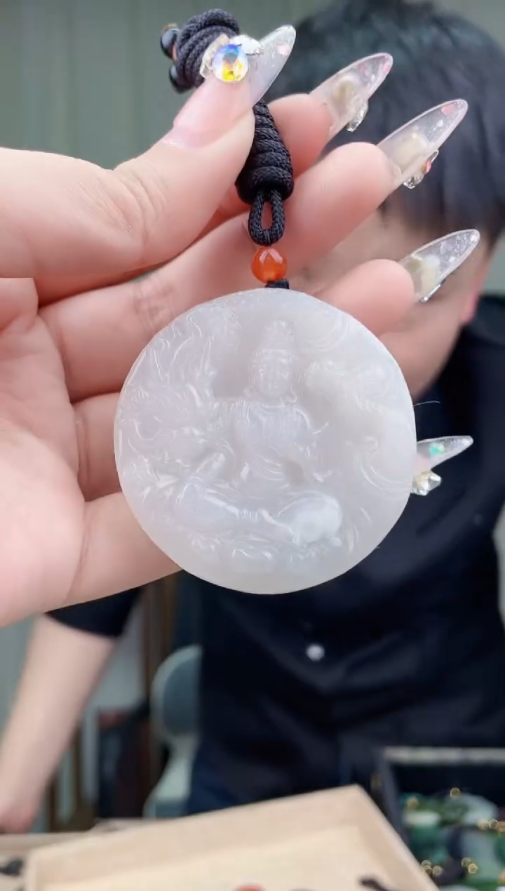 【闪购商品】和田玉挂件未镶嵌拍一发一，多样性发货！