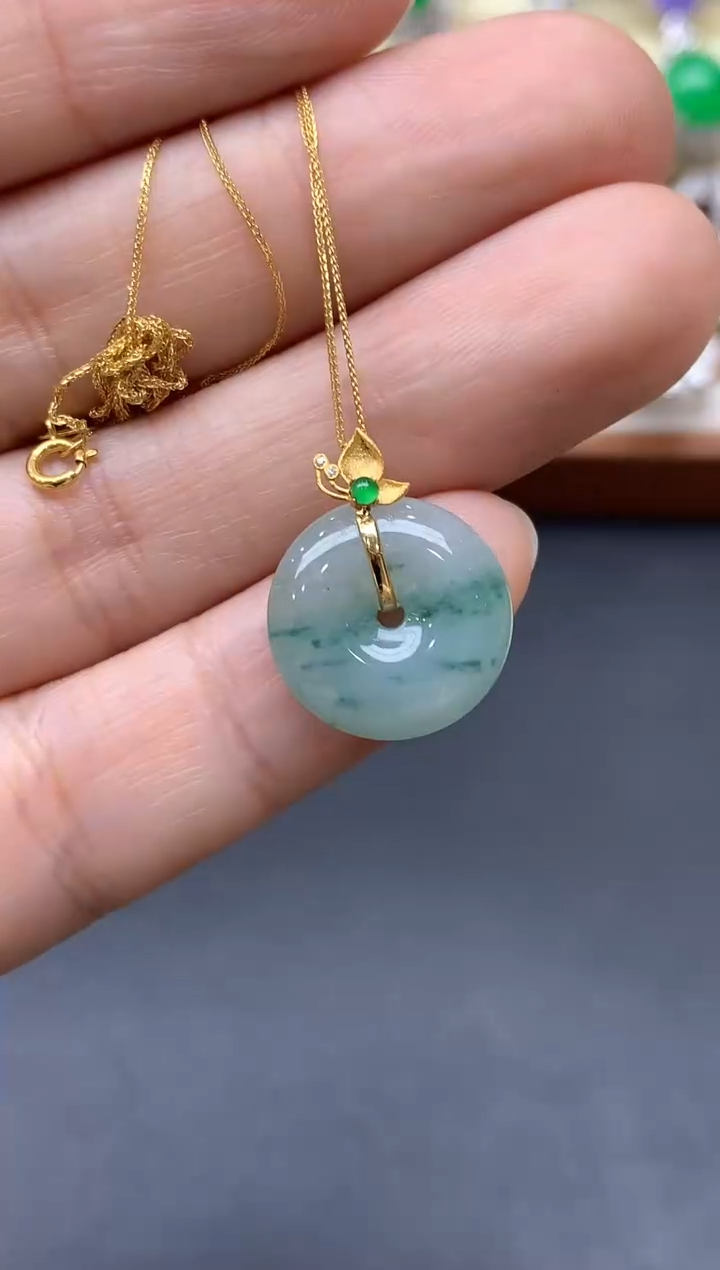 颈饰18K金镶嵌翡翠222-中国好珍宝