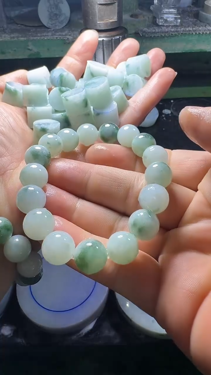 未镶嵌手链翡翠飘花手链12+多样性发一件