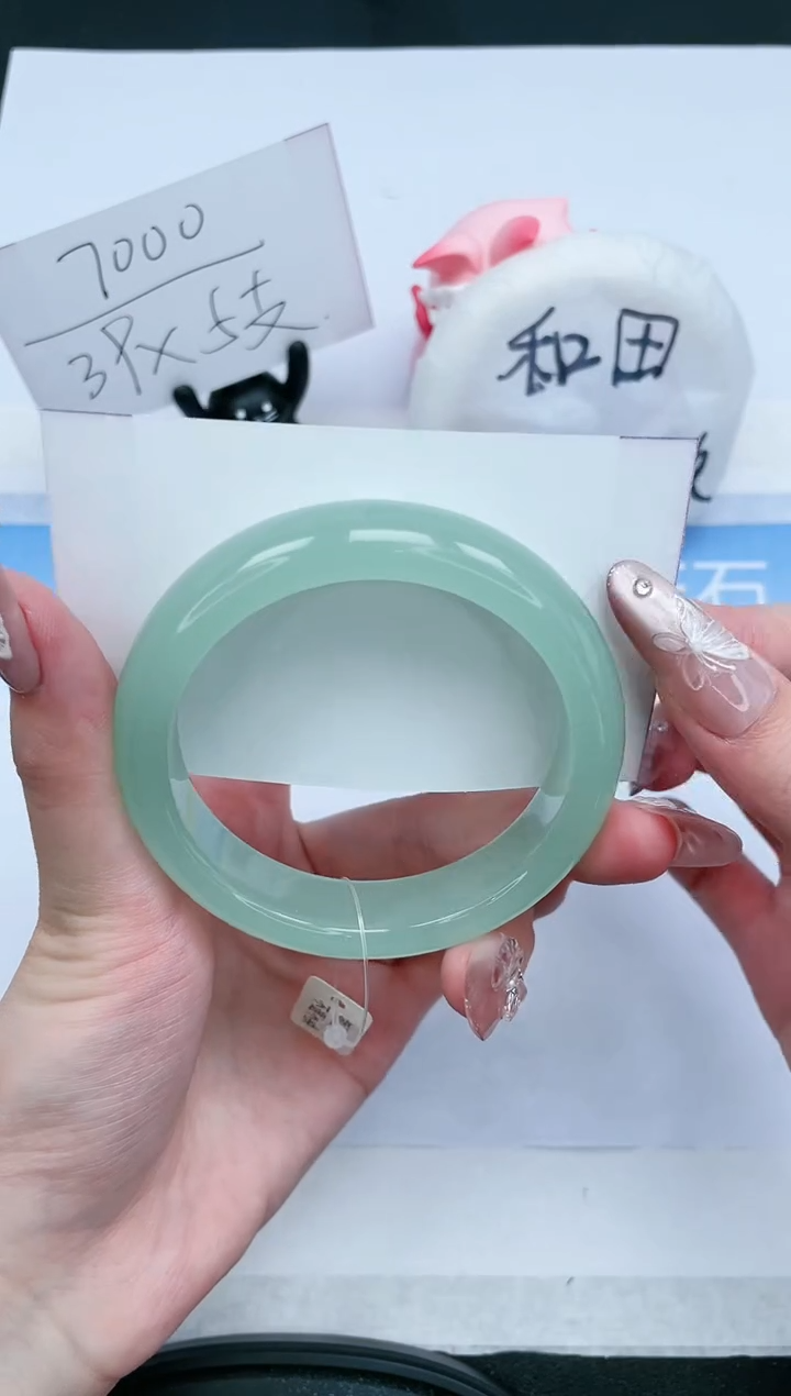 石英质玉未镶嵌手镯101-56.2