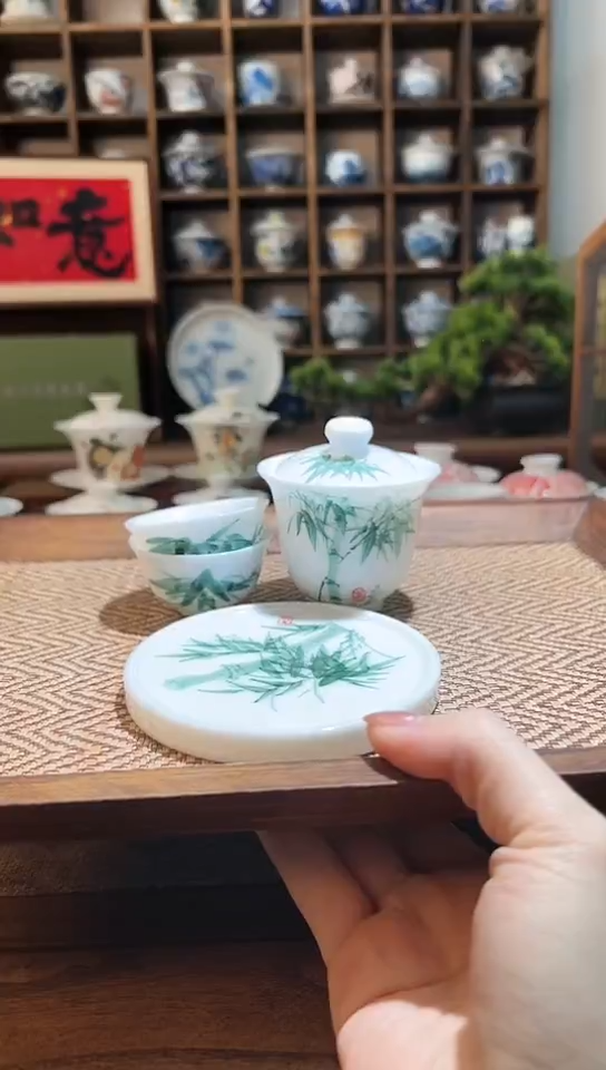 【闪购商品】五彩竹子美人肩盖碗+2个客杯+盖置
