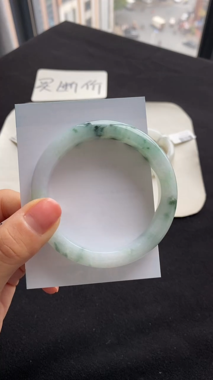 【闪购商品】翡翠手镯未镶嵌54正圈--不退不换