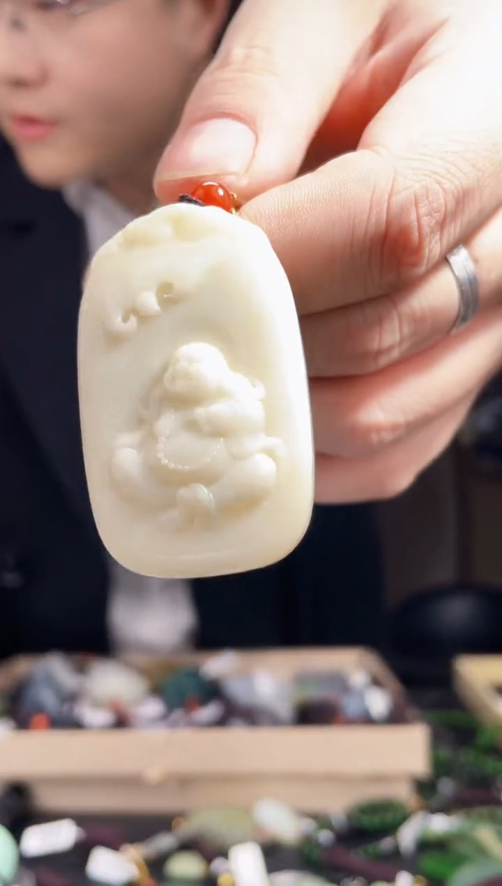 【闪购商品】和田玉颈饰未镶嵌拍一发一