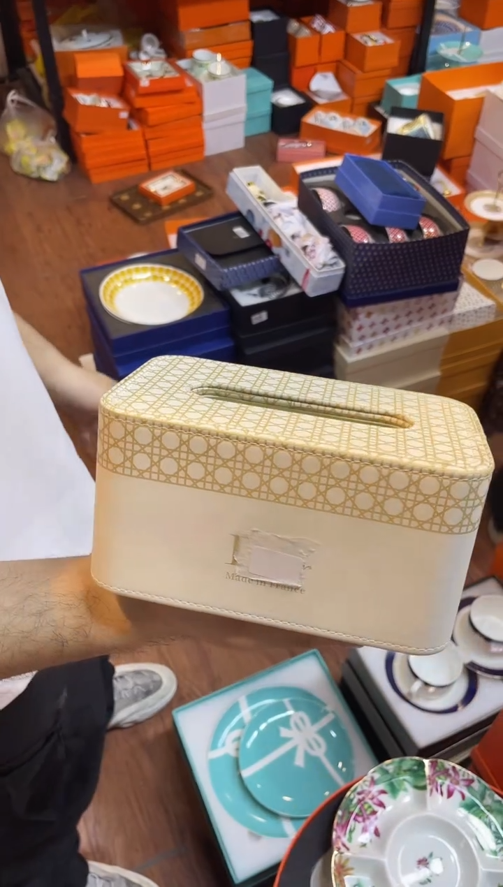 杯鸿辉家品牌瓷器，京东包邮！