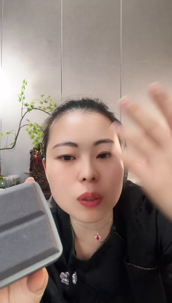 主播定制链接耳饰一对2ct