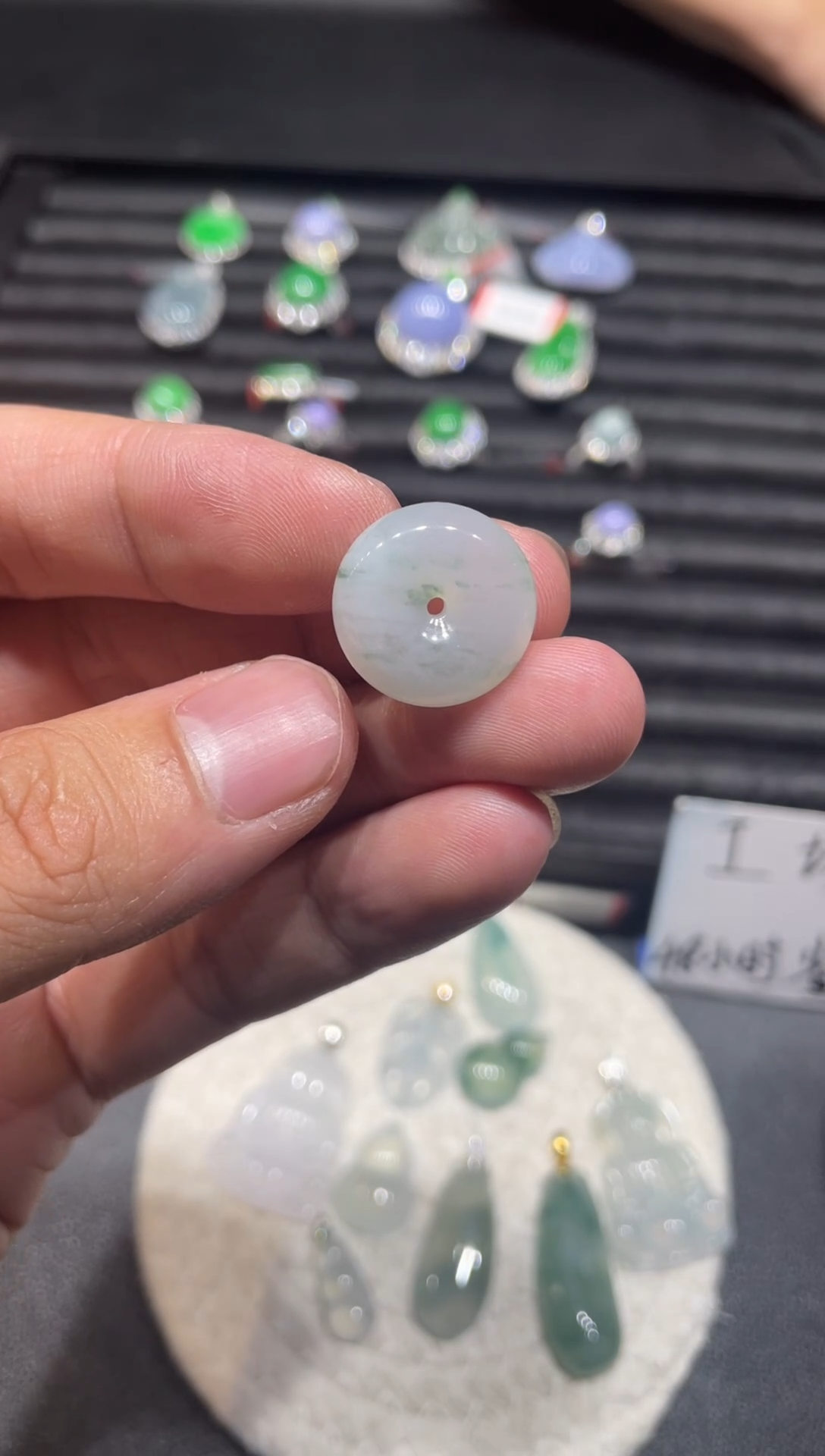 翡翠裸石未镶嵌天然翡翠