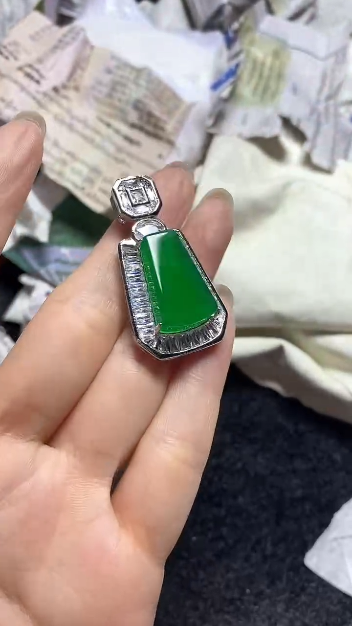 满色吊坠 所见即所得！