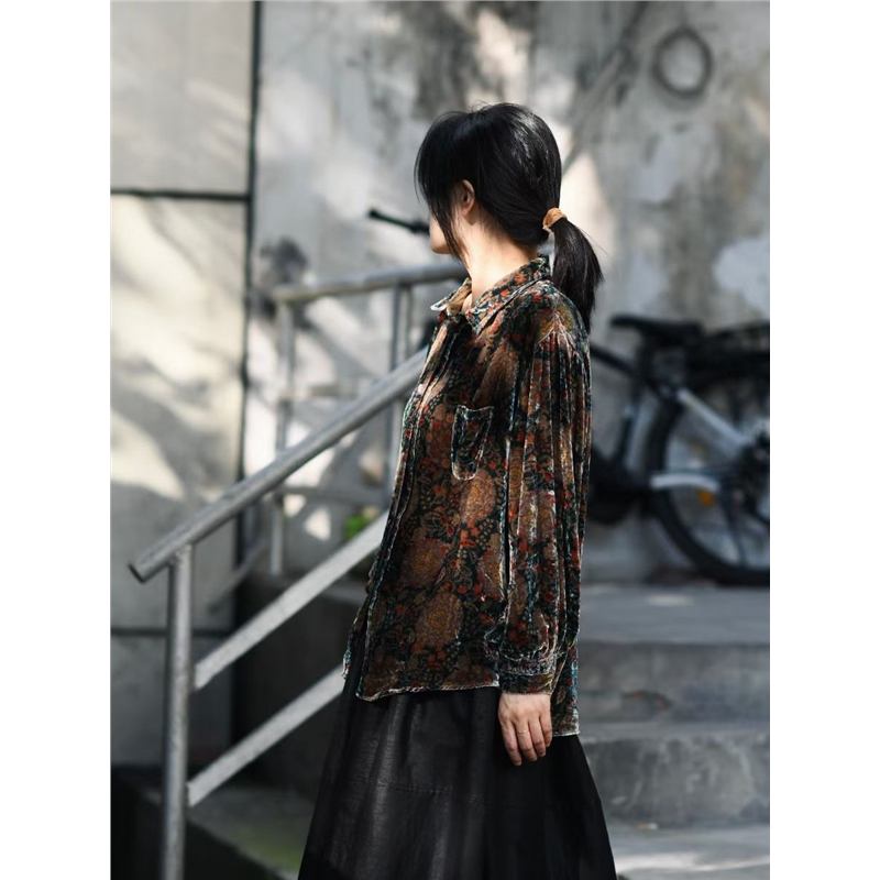 如眸原创设计真丝绒印花包扣衬衫ZQ58045