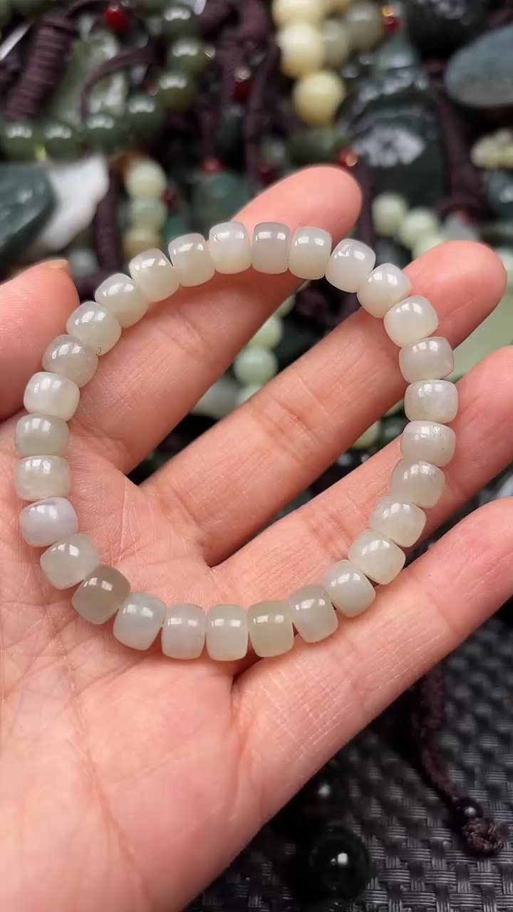 【闪购商品】和田玉颈饰未镶嵌1