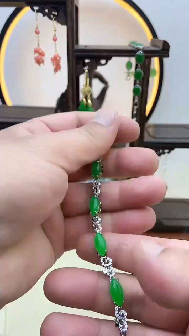 【闪购商品】翡翠耳饰银S925镶嵌150号手链